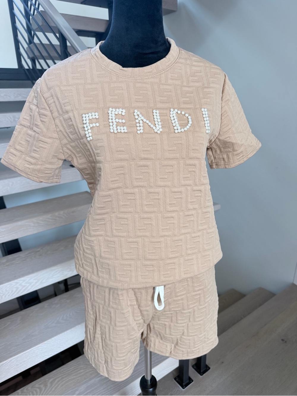 Fendi Beige Embossed Logo Short Set size S - Picture 2 of 13